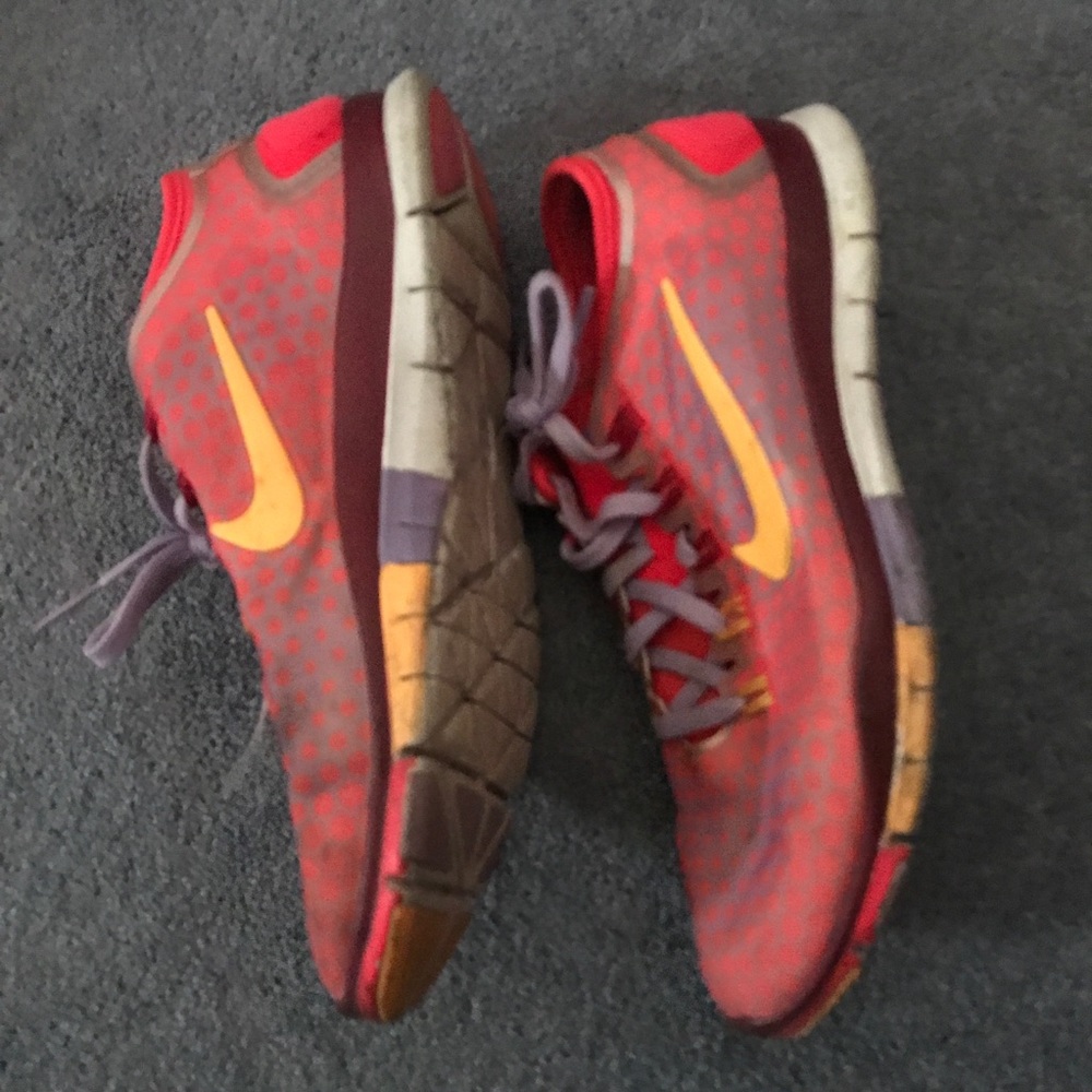 Nike Free Runs